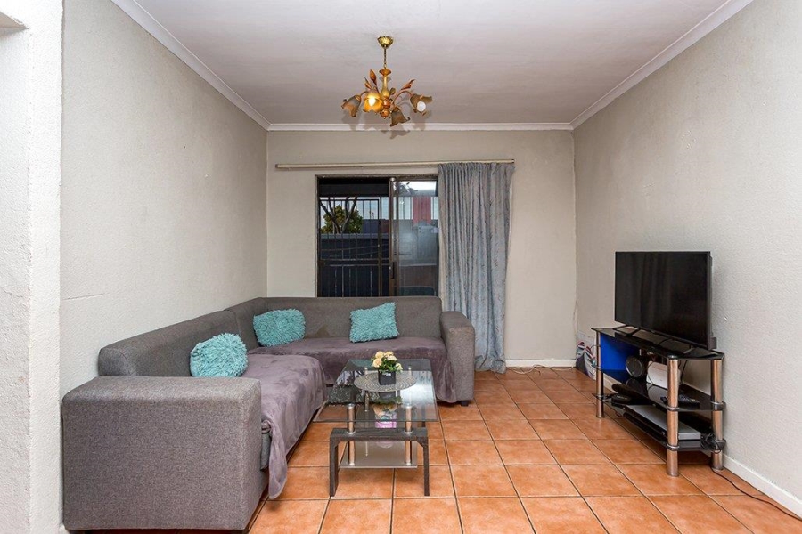 2 Bedroom Property for Sale in Parklands Western Cape